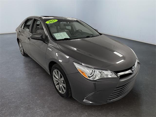 used 2017 Toyota Camry Hybrid car, priced at $15,455