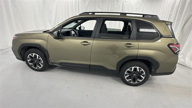 new 2025 Subaru Forester car, priced at $35,373