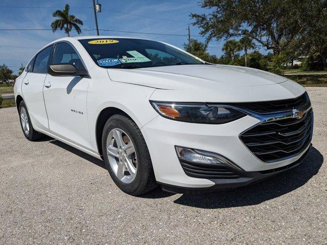 used 2019 Chevrolet Malibu car, priced at $16,984