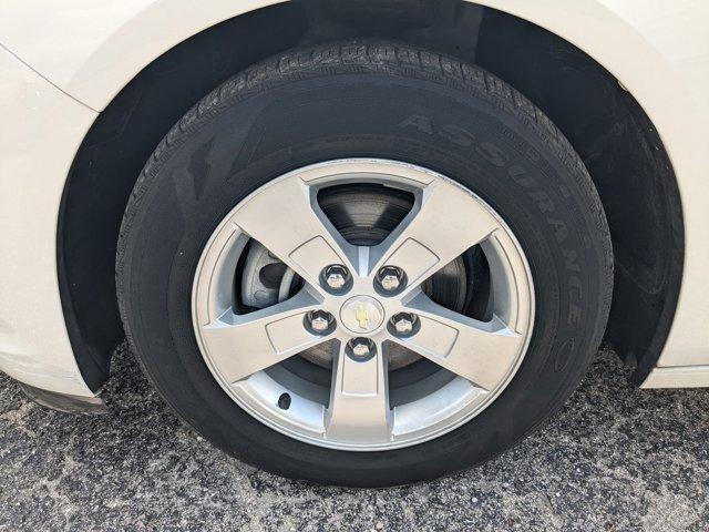 used 2015 Chevrolet Malibu car, priced at $10,984