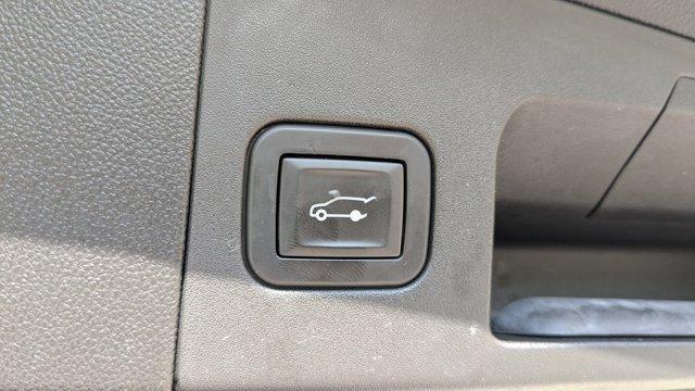 used 2019 Cadillac XT5 car, priced at $18,884