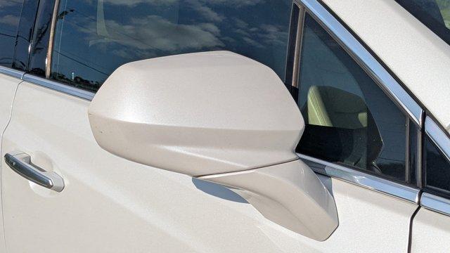 used 2019 Cadillac XT5 car, priced at $18,884