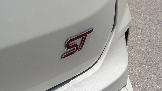 used 2022 Ford Edge car, priced at $25,484