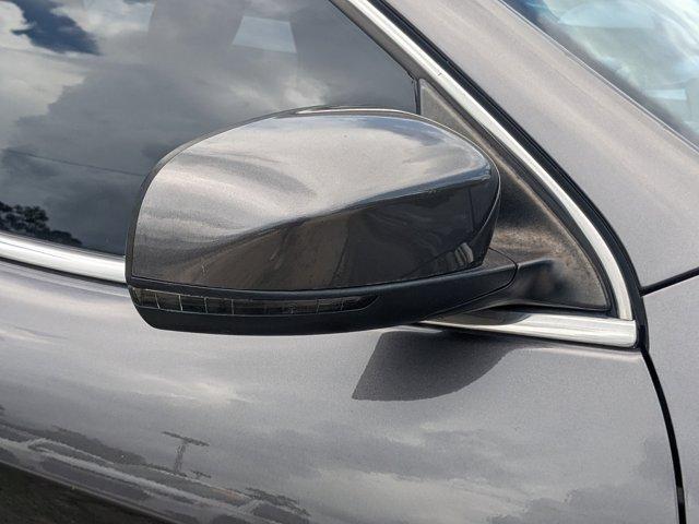 used 2021 Jeep Cherokee car, priced at $16,984