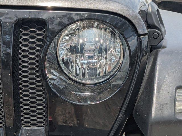 used 2022 Jeep Wrangler Unlimited car, priced at $27,484