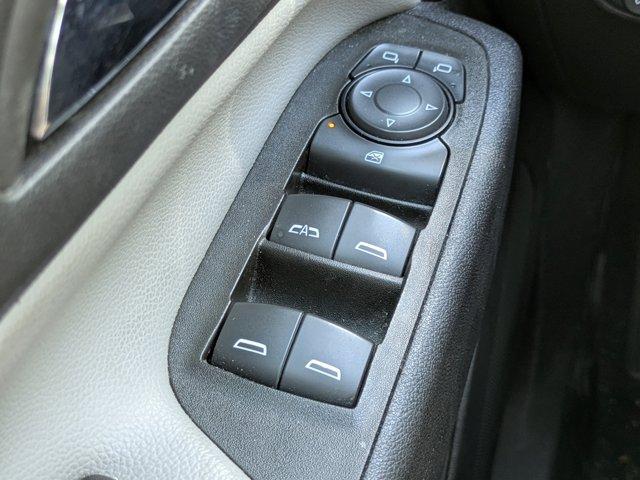 used 2023 Chevrolet Equinox car, priced at $17,684