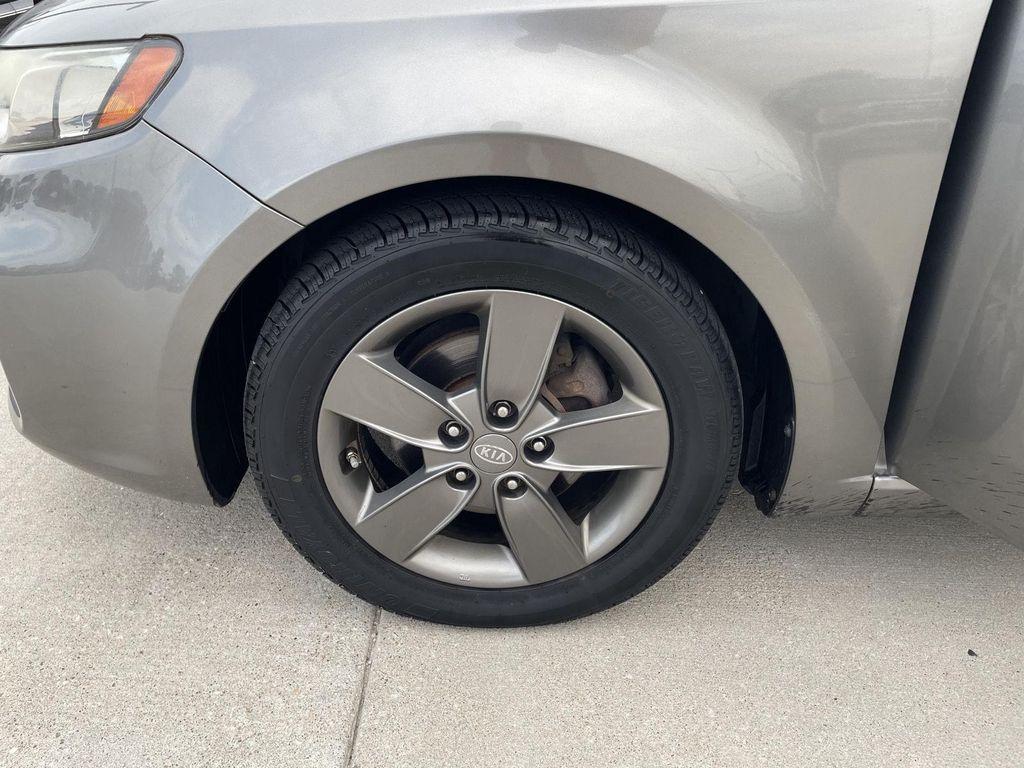 used 2011 Kia Forte Koup car, priced at $5,900