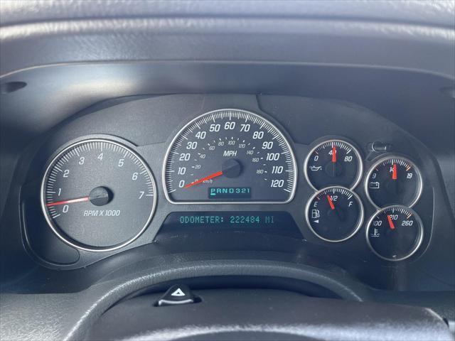 used 2003 GMC Envoy XL car, priced at $5,900
