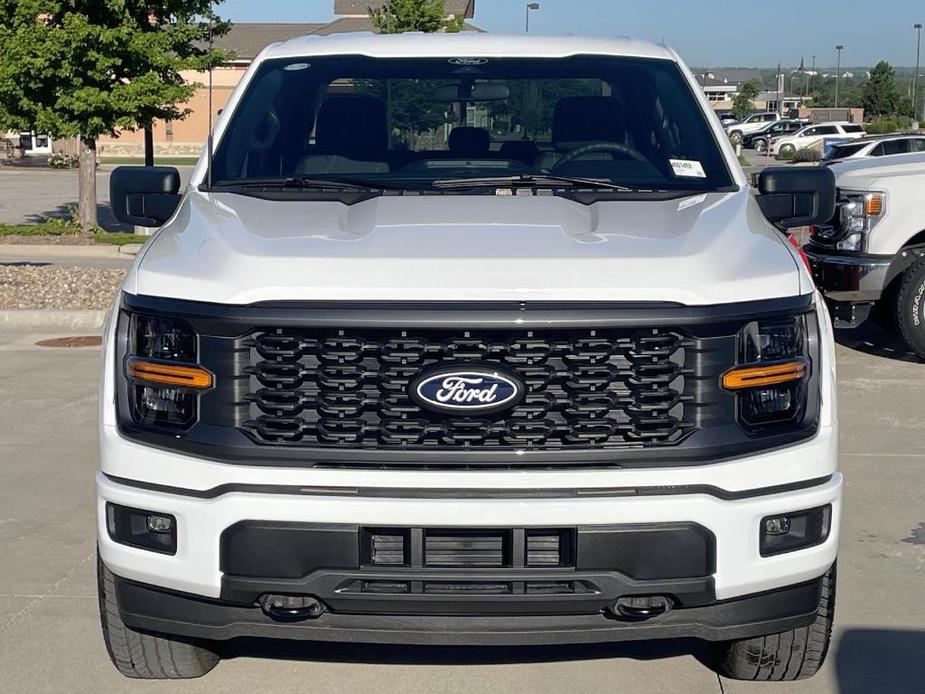 new 2024 Ford F-150 car, priced at $47,306