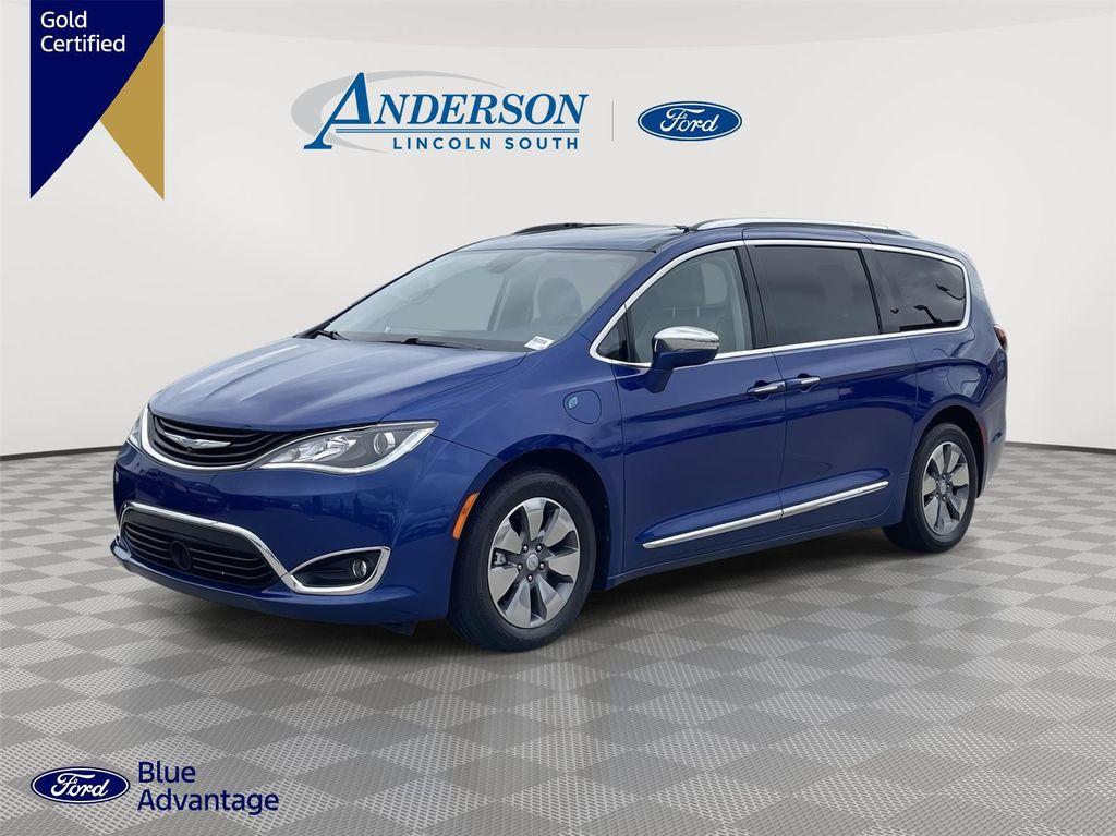 used 2018 Chrysler Pacifica Hybrid car, priced at $22,500