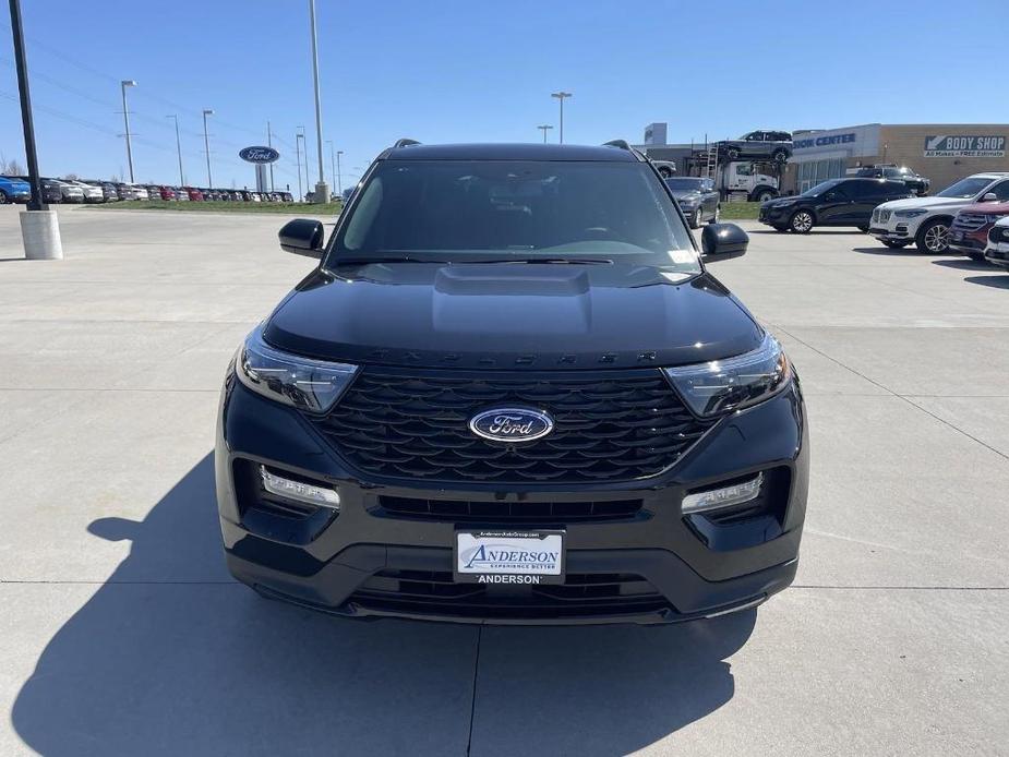 new 2024 Ford Explorer car, priced at $48,748