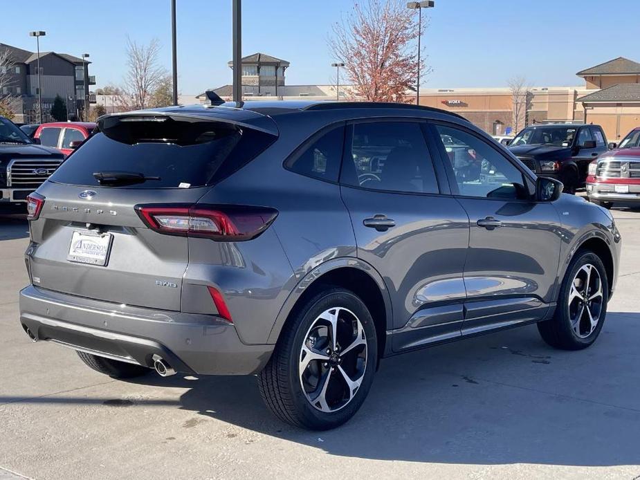 new 2025 Ford Escape car, priced at $38,035