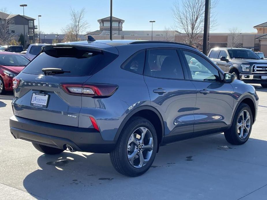 new 2025 Ford Escape car, priced at $33,035