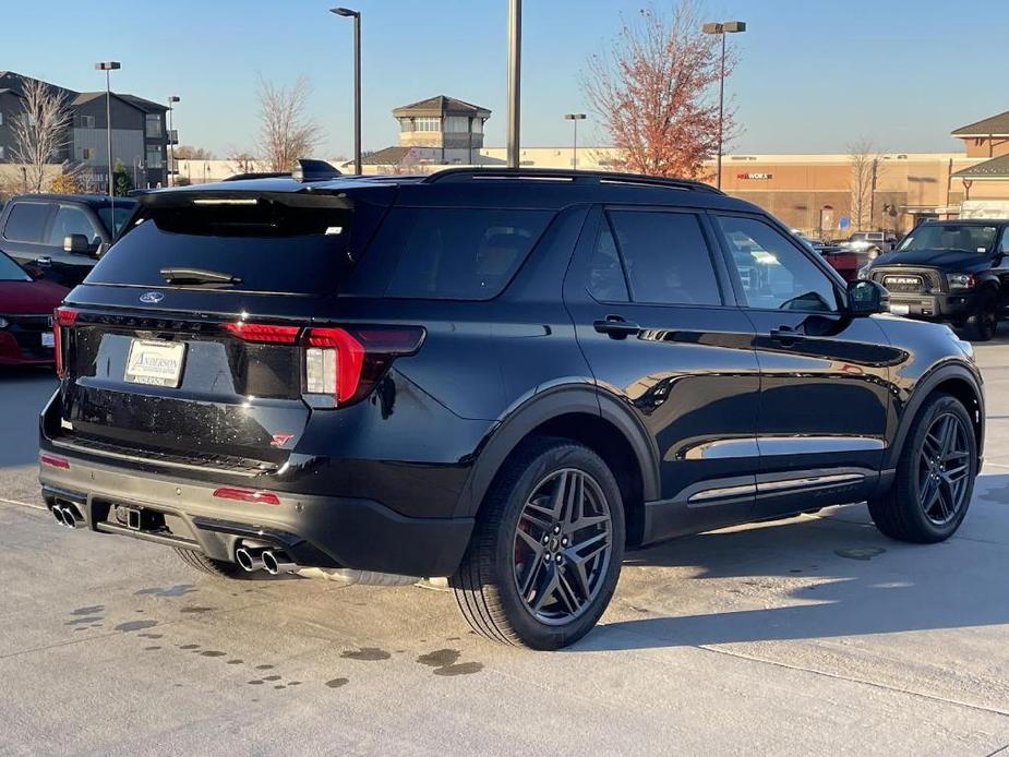 new 2025 Ford Explorer car, priced at $59,295