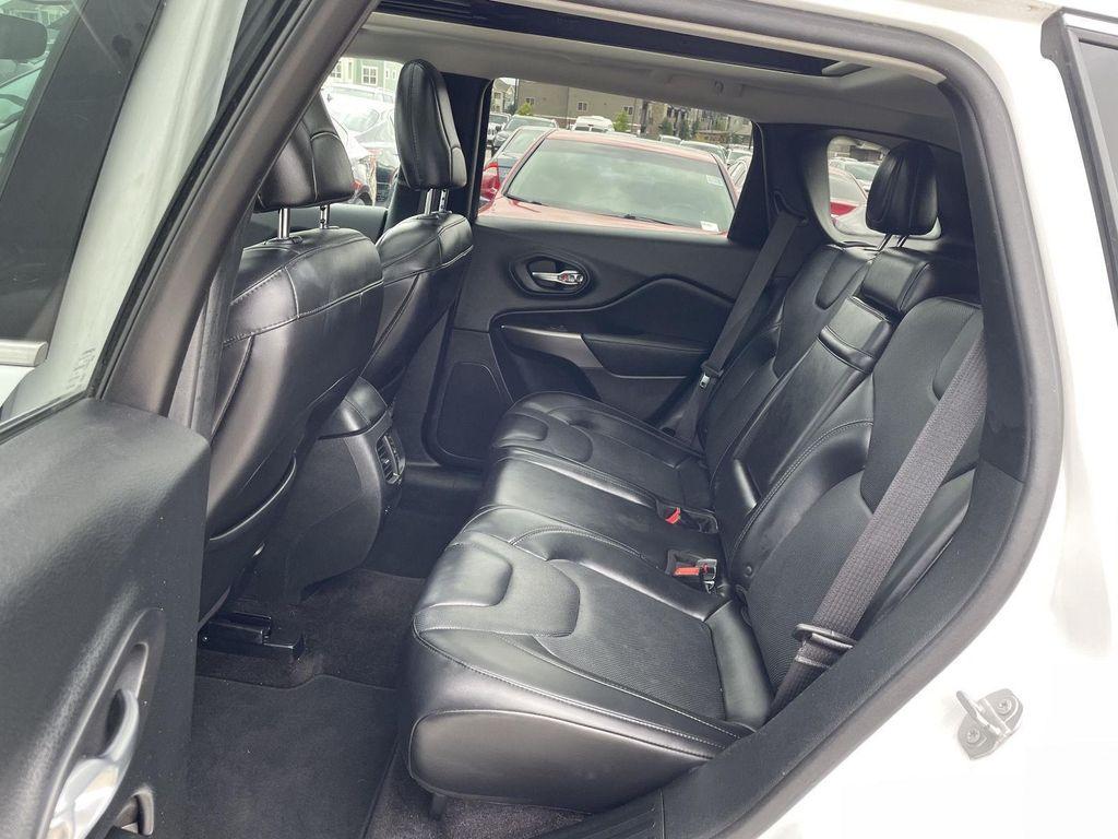 used 2019 Jeep Cherokee car, priced at $18,900