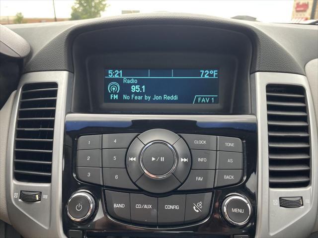 used 2011 Chevrolet Cruze car, priced at $7,000