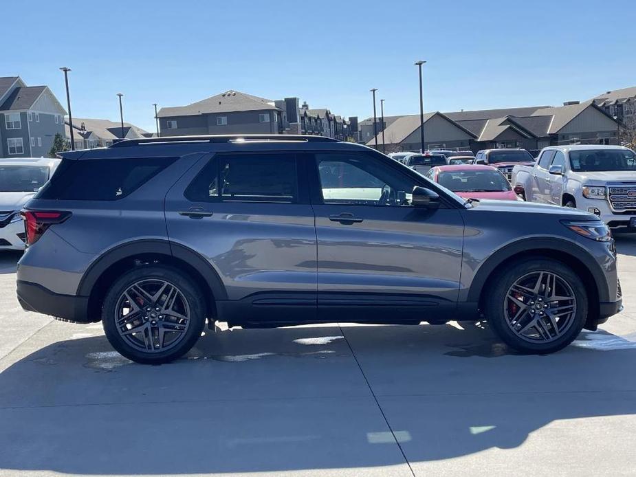 new 2025 Ford Explorer car, priced at $58,795