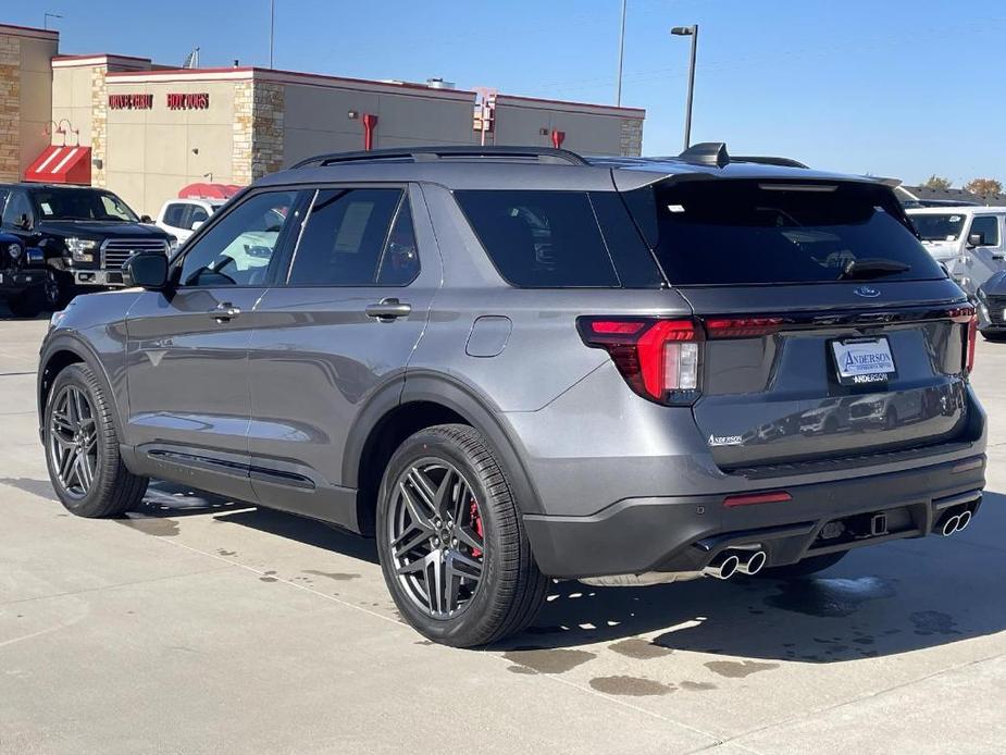 new 2025 Ford Explorer car, priced at $58,795