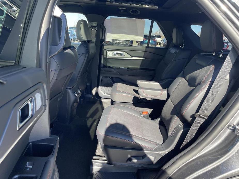 new 2025 Ford Explorer car, priced at $58,795