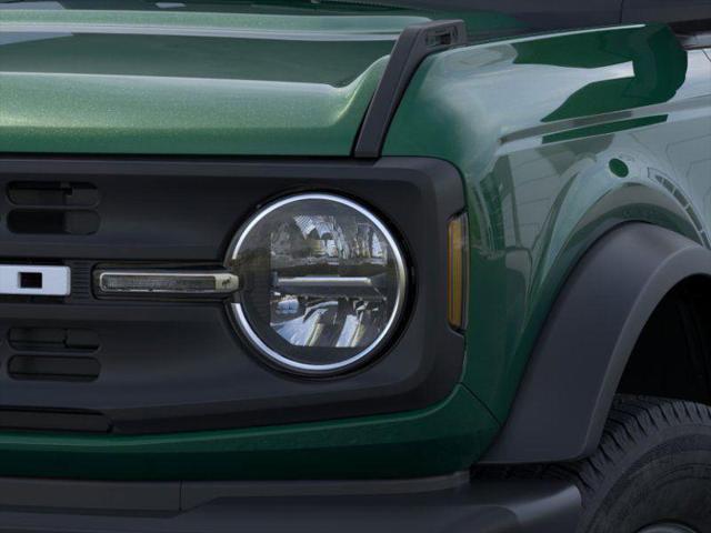 new 2025 Ford Bronco car, priced at $42,975