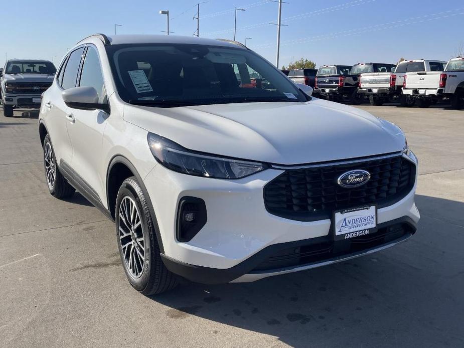 new 2025 Ford Escape car, priced at $40,890