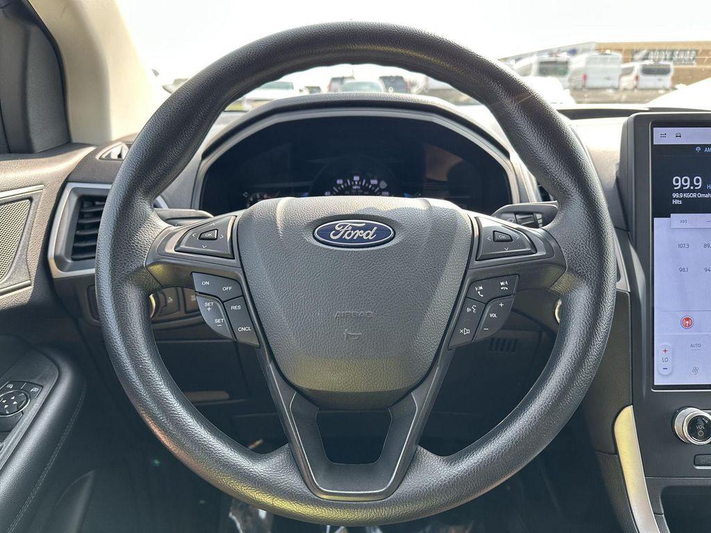 used 2022 Ford Edge car, priced at $22,000