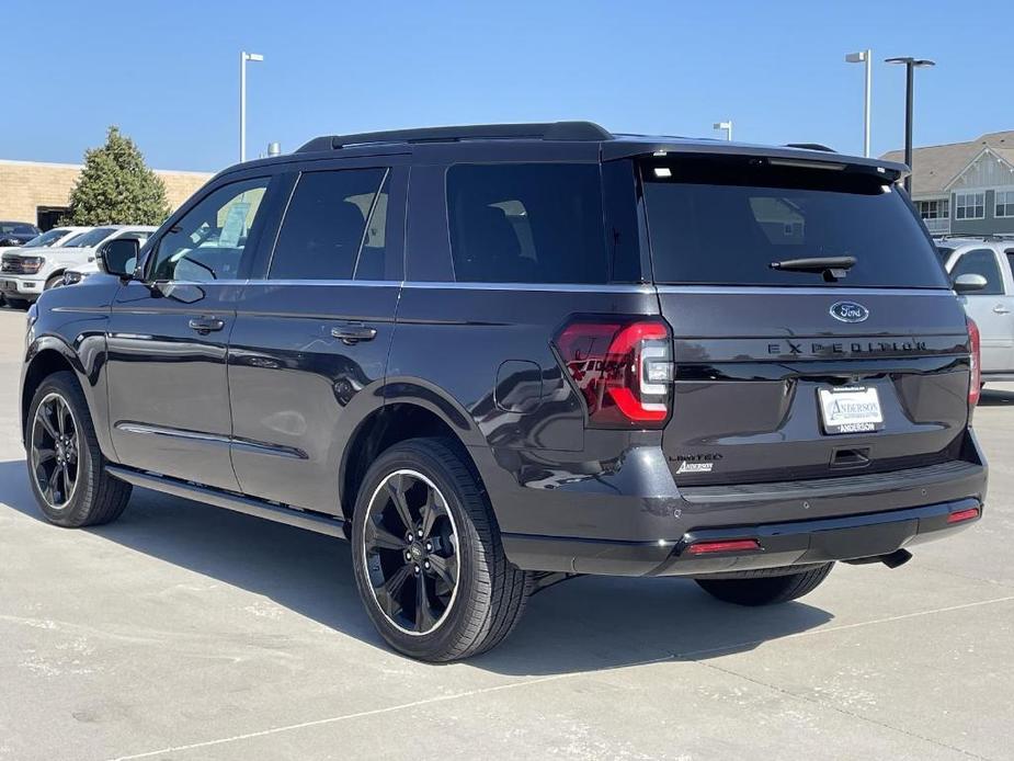 new 2024 Ford Expedition car, priced at $76,130