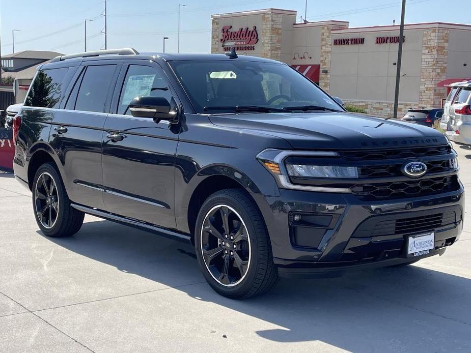 new 2024 Ford Expedition car, priced at $76,130