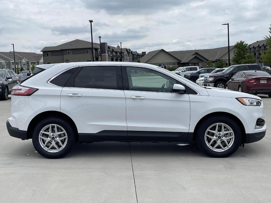 used 2022 Ford Edge car, priced at $22,000