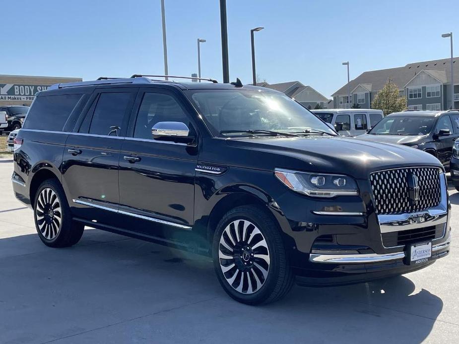 used 2022 Lincoln Navigator L car, priced at $62,000