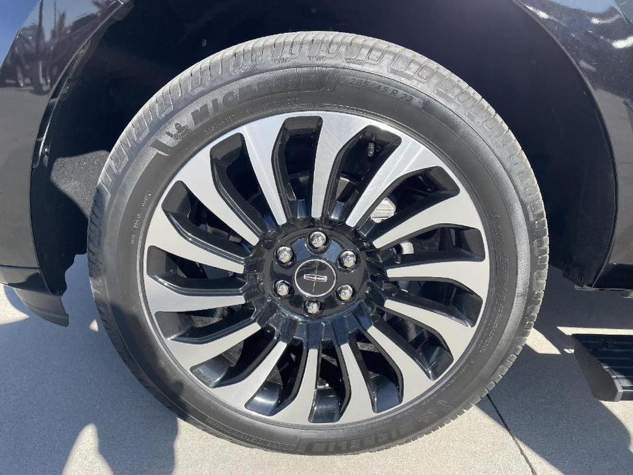 used 2022 Lincoln Navigator L car, priced at $62,000