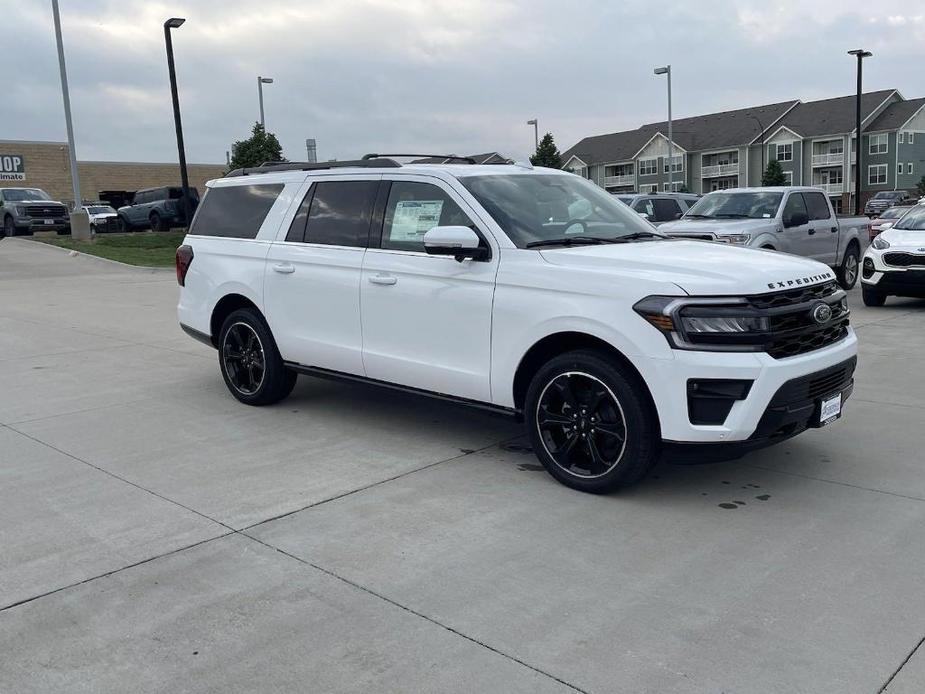 new 2024 Ford Expedition Max car, priced at $78,913