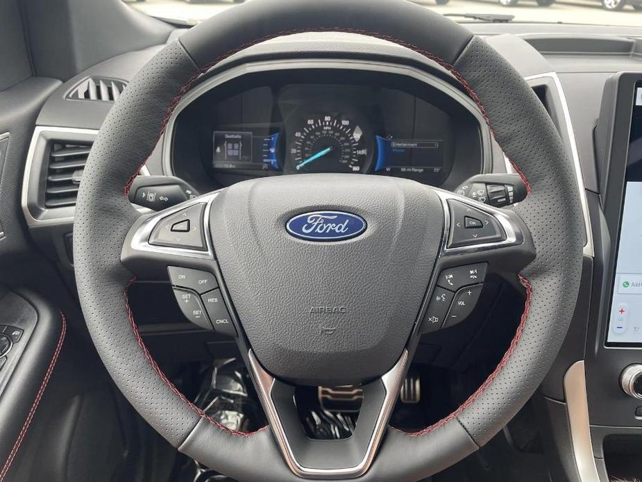 new 2024 Ford Edge car, priced at $43,949