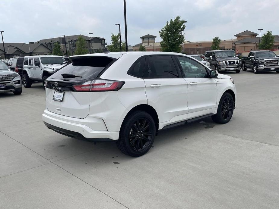 new 2024 Ford Edge car, priced at $43,949