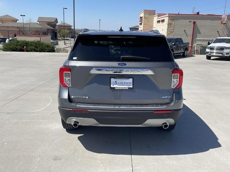 new 2024 Ford Explorer car, priced at $50,437