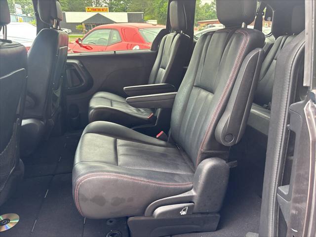 used 2020 Dodge Grand Caravan car, priced at $12,995