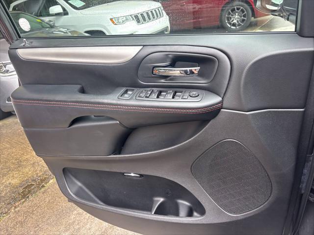 used 2020 Dodge Grand Caravan car, priced at $12,995