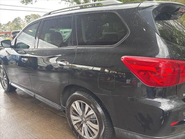 used 2020 Nissan Pathfinder car, priced at $14,995