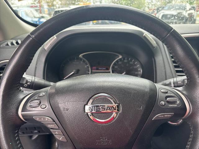 used 2020 Nissan Pathfinder car, priced at $14,995