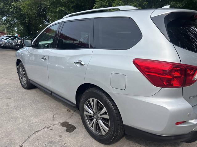 used 2020 Nissan Pathfinder car, priced at $16,995