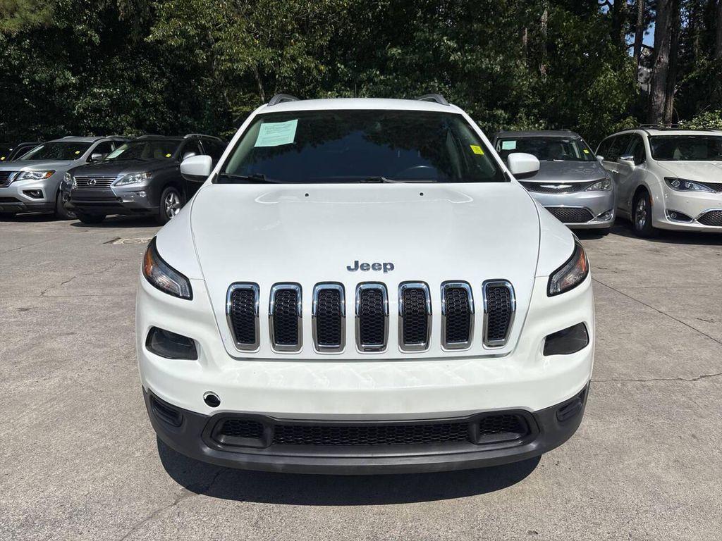 used 2018 Jeep Cherokee car, priced at $7,995