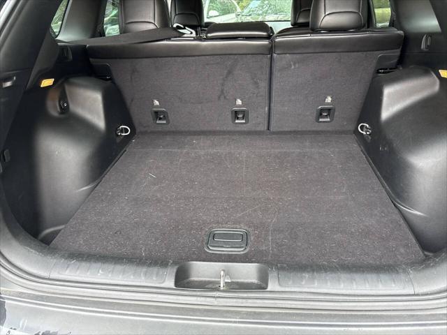 used 2019 Jeep Cherokee car, priced at $12,995