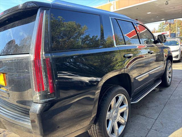 used 2019 Cadillac Escalade car, priced at $25,995