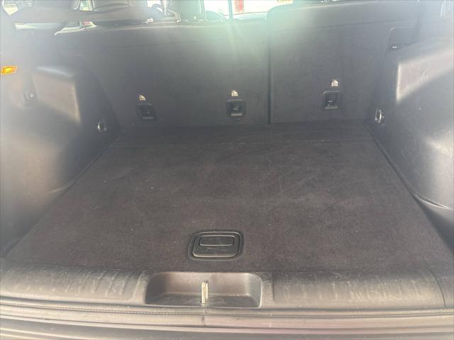 used 2019 Jeep Cherokee car, priced at $10,995