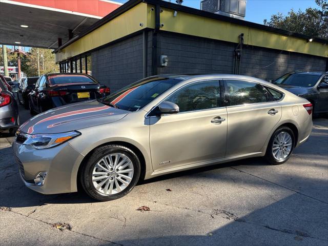 used 2013 Toyota Avalon Hybrid car, priced at $11,995