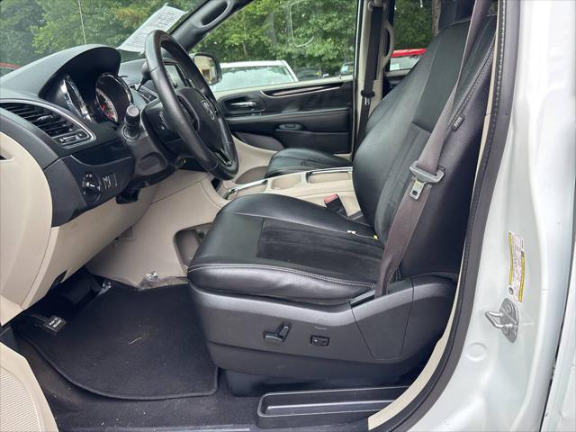 used 2019 Dodge Grand Caravan car, priced at $11,995