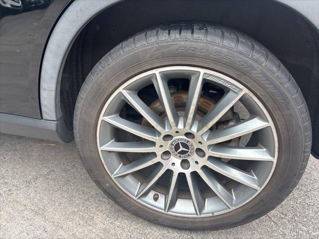 used 2019 Mercedes-Benz GLA 250 car, priced at $15,995