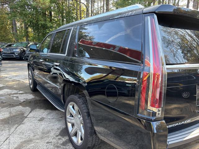 used 2018 Cadillac Escalade ESV car, priced at $21,995