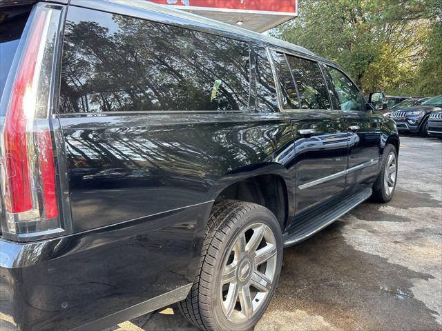 used 2018 Cadillac Escalade ESV car, priced at $21,995