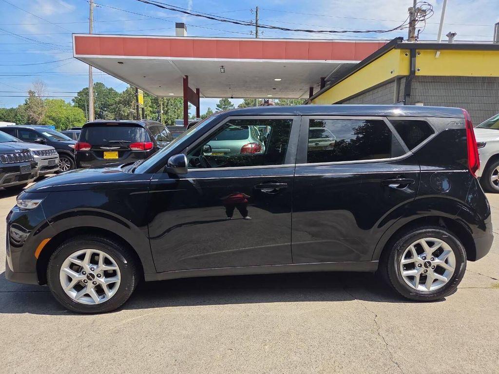 used 2022 Kia Soul car, priced at $8,995